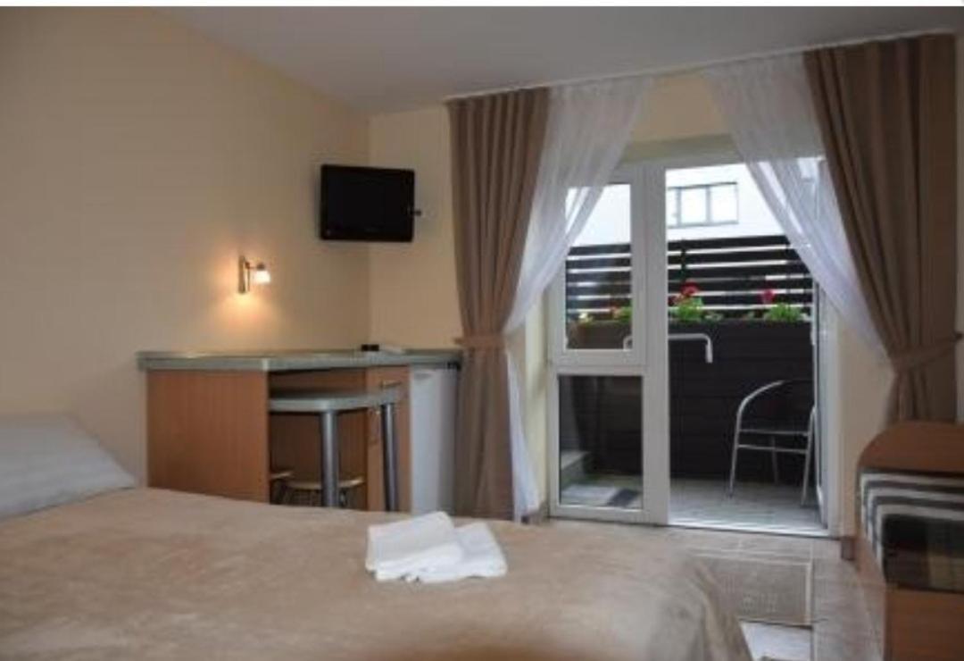 Palangos Vila Apartments Паланга Экстерьер фото