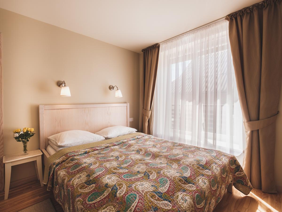 Palangos Vila Apartments Паланга Экстерьер фото