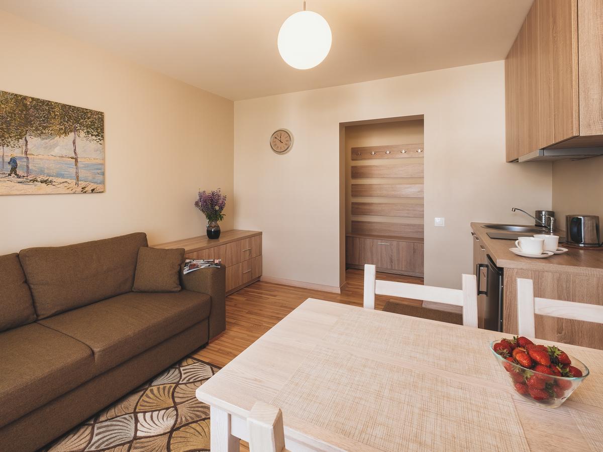 Palangos Vila Apartments Паланга Экстерьер фото
